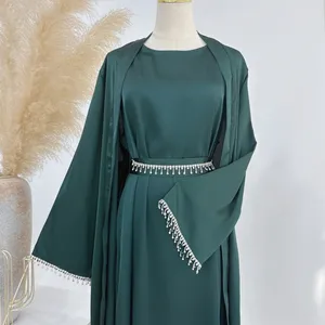 2024イスラム教徒の服イスラムのエレガントなサテン高級アバヤドバイダイヤモンド2ピースアバヤセット女性控えめなドレス