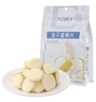 Qiaoli 42g Chips de fraises et bananes, dattes lyophilisées sucrées, fruits instantanés conservés, enrobés de chocolat, vente en gros, pour les loisirs