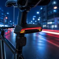 Feu arrière rechargeable pour trottinette électrique Carbonrevo – Robustesse supérieure pour les longues distances, ajustement parfait