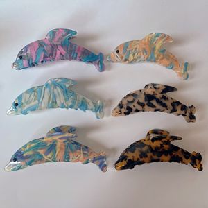 CHUJIAN Pinzas para el pelo grandes de acetato de celulosa, hechas a mano, con diseño de delfín marino, de nicho, modernas, divertidas, ecológicas, para uso diario - Product Image 1