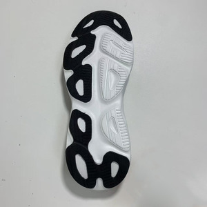Semelle de chaussure décontractée ultra légère en EVA et TPR, semelle extérieure légère comme une plume avec amorti pour baskets de voyage et de marche, pour hommes et femmes, vente en gros, personnalisable - Product Image 1