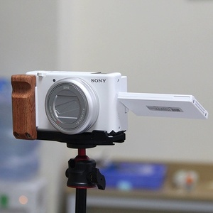 ด้ามจับไม้แนวตั้งสำหรับกล้อง <span class=keywords><strong>Sony</strong></span> ZV1II / <span class=keywords><strong>ZV</strong></span>-<span class=keywords><strong>1F</strong></span> / ZV1L - Product Image 4