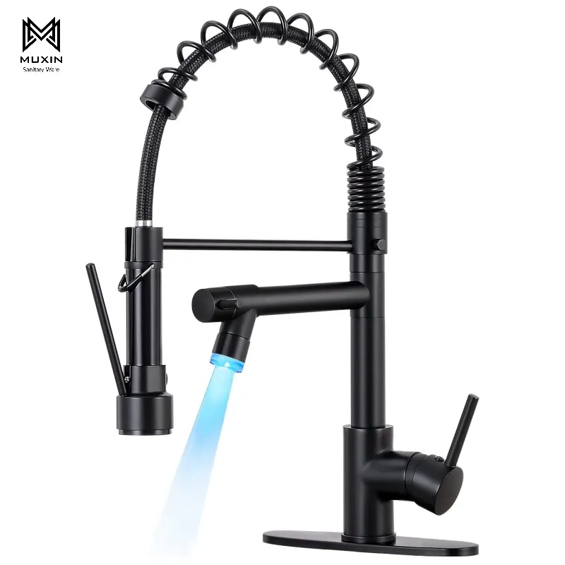 Modern Kitchen Sink Faucet With Pull Down Sprayer Matte Black Single Handle Kitchen Faucets With LED Light