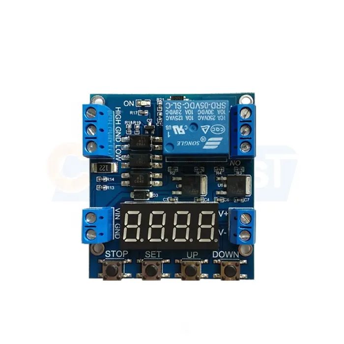 Timing counting control of upper and lower limit detection cycle of relay module delayed power-off trigger voltage