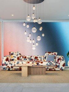 Sillón de Diseño Italiano Milán, con Tapizado Floral Creativo en Tela de Borreguito, Estilo Relajado en Forma de <span class=keywords><strong>U</strong></span>, Compacto, de Líneas Rectas para Espacios Pequeños - Product Image 2