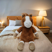 Vente en gros Poupée cheval animal doux et mignon Jouet cheval en peluche personnalisé Remplissage en coton PP lavé pour cadeau d'anniversaire de nouveau-né