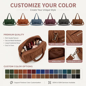 Sac de <span class=keywords><strong>voyage</strong></span> et de sport matelassé en daim avec option de couleur et logo personnalisés – Sac fourre-<span class=keywords><strong>tout</strong></span> matelassé en daim souple - Product Image 5
