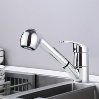 Mélangeur de cuisine en laiton au design moderne Robinet d'eau chaude et froide à 2 fonctions avec tirette Finition chromée Style contemporain pour évier