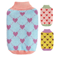Pull en tricot chaud et doux en forme de cœur à carreaux et à blocs de couleur pour vêtements pour animaux de compagnie en automne et en hiver