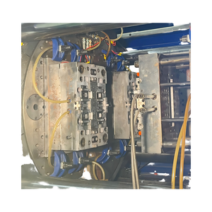 Stampo a iniezione doppio 2K colpi di colore multiplo PC ABS POM TPE TPU stampo progettazione e produzione - Product Image 1