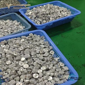 Tuercas hexagonales de aleación de aluminio con acabado de color natural M14 H16 para orificio ciego - Product Image 3