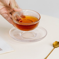 Bol à dessert en verre cannelé de qualité supérieure avec soucoupe, compatible lave-vaisselle, empilable, logo personnalisé pour la restauration événementielle, vente en gros