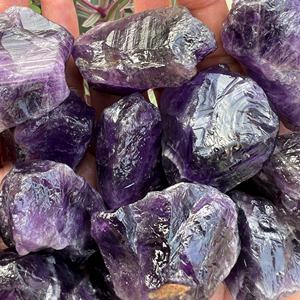 Piedras de Amatista Natural al por Mayor, Cristales Crudos para Decoración del Hogar y Fabricación de Joyas - Product Image 1