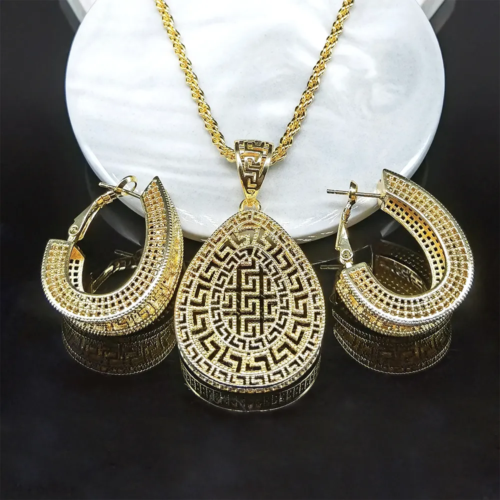 18K Gold Plated Dubai Indian Bridal Wedding Jewelry Necklace Earring And Pendant Set For Woman Luxury