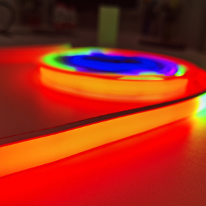 Ip68 địa chỉ ws2811 <span class=keywords><strong>RGB</strong></span>-IC COB <span class=keywords><strong>LED</strong></span> Strip 24V Giấc Mơ Màu Fob Neon Strip ánh sáng cho ngoài trời trang trí nội thất chiếu sáng - Product Image 2