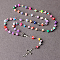 Collier Chapelet Catholique Religieux Mecrt avec Crucifix, Perles Colorées en Pâte Polymère 8mm/6mm, Pendentif Jésus en Alliage de Zinc – Cadeau