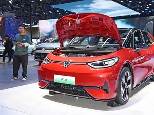 SAIC ID.3 2025 Smart Edition <span class=keywords><strong>GTX</strong></span> Kit, véhicule électrique pur à 5 portes et 5 places, berline à hayon, avec une autonomie de 451 km (CLTC), charge rapide en 0,75 h - Product Image 5