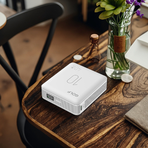 Prix d'usine <span class=keywords><strong>O</strong></span> E M Chargeur de batterie polymère à affichage numérique LCD, charge rapide électronique PD 40W, batterie externe portable 10000mAh - Product Image 3