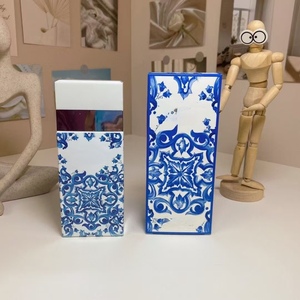 Bán Buôn 100Ml Màu Xanh Trắng Sứ Nước Hoa Nước Hoa Unisex Lâu Dài Hương Thơm Trái Cây Gỗ Ghi Chú Dubai Parfum Phun - Product Image 2