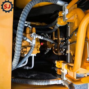 Excavadora Hidráulica SANY SY215C Usada en Venta |   Maquinaria Pesada para Construcción - Segunda Mano - Product Image 4