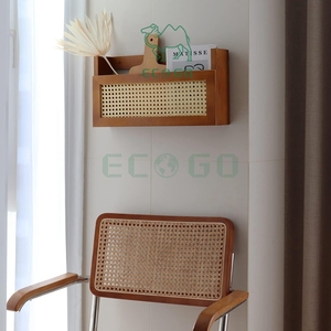 Porte-revues mural avec grille en rotin PE Dimensions 44x24x10 cm Porte-journaux, boîte de rangement murale pour la zone d'entrée - Product Image 3