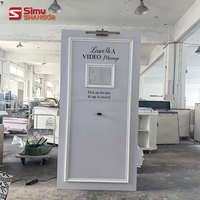 Perlengkapan Pernikahan Desain Baru Panel Latar Belakang Pernikahan Stand Display Panel Latar Belakang Bilik Telepon dengan Mikrofon Booth Video Pernikahan