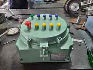 Panel de Control para Grúas Industriales y Sistema de Control Eléctrico: Tienda en Línea para Soluciones de Maquinaria Pesada Hoy - Product Image 3