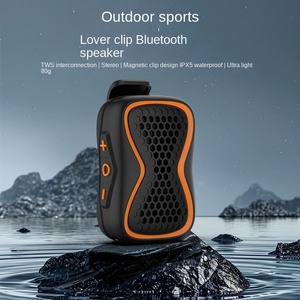Altavoz Inalámbrico Compacto y Portátil de 5.3 Pulgadas, Modelo P8, con Clip para Cuello, LED RGB, Resistente al Agua, para Deportes al Aire Libre, Compatible con Tarjeta TF y Batería - Product Image 3