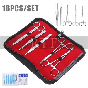 ชุดฝึกหัดเย็บผิวหนังสำหรับนักศึกษาแพทย์ ชุดอุปกรณ์ผ่าตัดครบชุด ทำจากสแตนเลสสตีล 16 ชิ้น ประกอบด้วยมีดผ่าตัด เข็มเย็บผิวหนัง และกรรไกร - Product Image 5