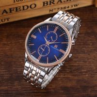 Reloj de Cuarzo de Aleación para Hombre, Edición Limitada 2023, con Caja de Regalo, Correa de Cuero, Bolígrafo, Collar, Cinturón, Perfume y Batería Externa