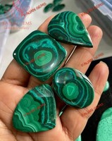 Malachite 100% naturelle de haute qualité, pierres précieuses en vrac, certifiées par un tiers, tailles personnalisables, toutes formes mélangées, sans traitements