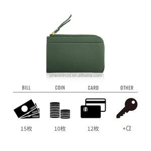 Portafoglio Corto da Donna Personalizzato con Chiusura Pieghevole, Blocco RFID, Fodera in Nylon, Catene, Ricami e Portachiavi, Design in Pelle di Razza Lichee - Product Image 5