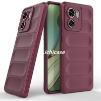 Lichicase Factory fournit des coques de téléphone en silicone souple avec doublure en microfibre intégrée pour Motorola Edge 40.