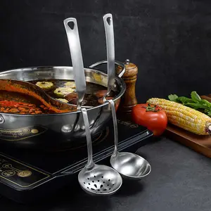 Juego de utensilios de cocina usados en el hogar, cucharón de sopa de olla caliente de acero inoxidable 304, cucharón ranurado colgante