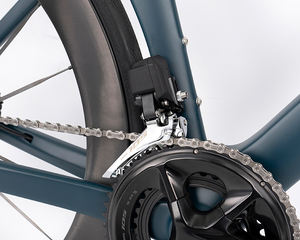 Roue de vélo de <span class=keywords><strong>route</strong></span> en carbone pleine fibre R18 R7170-24S, grande, avec rayons et jante en carbone, configuration haut de gamme, adaptée aux adultes - Product Image 2