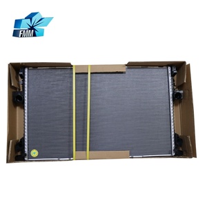 หม้อน้ำเครื่องปรับอากาศสำหรับ Porsche Panamera 2.9T 4.0T หม้อน้ำเครื่องปรับอากาศรถยนต์9A712125300 - Product Image 1