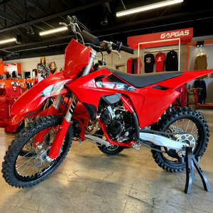 Nueva Motocicleta de Motocross GAZ GAZ MC 125 2026, 100-200cc de Cilindrada, Alta Velocidad, en Venta - Product Image 1