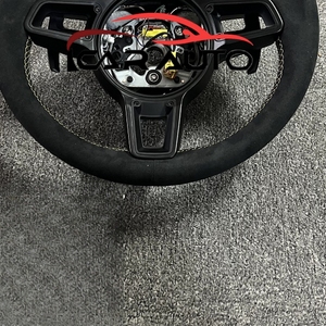 Volante per Porsche Panamera, Macan, Cayenne, Taycan, 718 Cayman, GT4 RS, 911 Carrera, Targa, 911 RS, 911.2, 991, 992, GT2 RS - Product Image 4