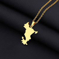 Collier pendentif en acier inoxydable de style français Mayotte, pour hommes et femmes, bijoux en forme de cœur, style européen et américain