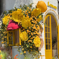 Internet-Célèbre Grande Rose Jaune Fleur Mur Artificielle Art Floral Vigne pour Salle À Manger Hébergement Vitrine Décoration Jaune