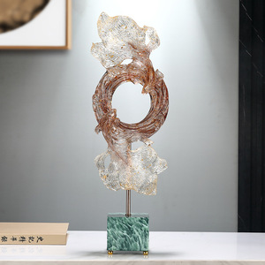 Figura Decorativa de Koi Esculpida en Resina Epoxi de Alta Gama con Diseño de Arte Popular para Decoración del Hogar, Porche y Coleccionables - Product Image 2