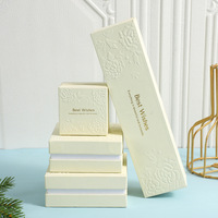 Boîte cadeau rigide en carton gaufré pour collier de demande en mariage, logo personnalisé imprimé