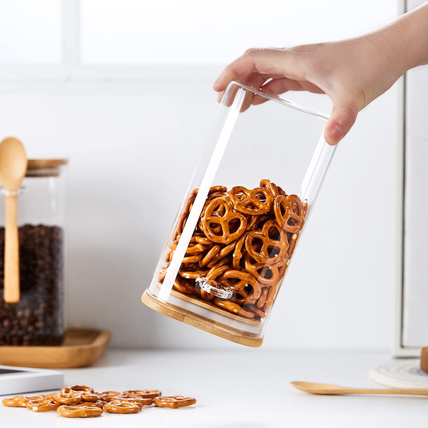 Glass Jars,1400ml/47oz Glass Kitchen Canisters Set of 2 with Airtight Bamboo Lid and Spoon,Glass Food Storage Containers