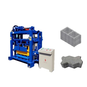 Máquina Manual para Fabricar Bloques de Hormigón QT40-2, Económica y Eficiente - Product Image 1