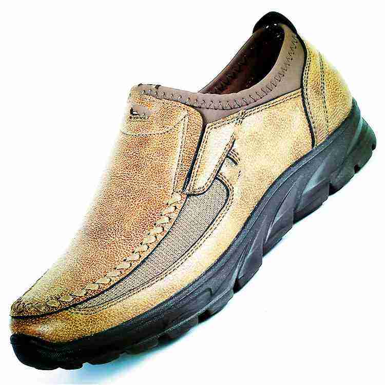 Popular Clarks Shoes Comfort and Style for Men Women