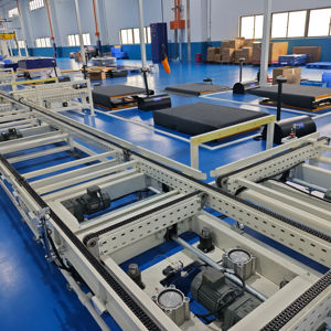 Nieuwe Staat Verstelbaar Verticaal Roestvrijstalen Transportbandsysteem Aluminium Voor Verpakkingstransport In De Voedingsindustrie - Product Image 5