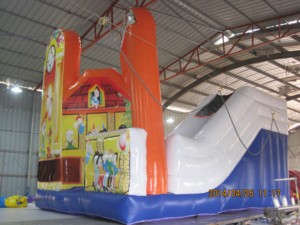 Châteaux gonflables en PVC pour enfants avec toboggan pour le plaisir des parcs d'aventure - Product Image 6