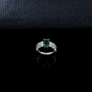 <b>Emerald</b> Cut Green Gemstone <b>Ring</b> 925 <b>Silver</b> Rhodium Plated Prong Setting High-grade Classic Women's Wedding Anniversary - Product Image 3