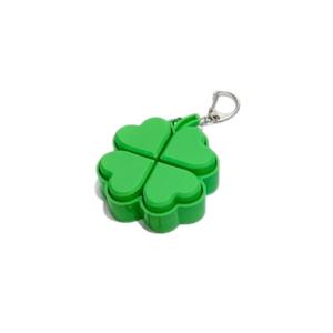 Porte-clés LED en plastique trèfle à quatre feuilles porte-bonheur avec boutons à pression pour soulager le stress, cadeau de fête, pendentif de sac à dos pour enfants - Product Image 6