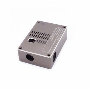 カスタムブルーアンプフロントパネルアルミケース電子住宅CNCサービス製造アルミ製 - Product Image 6